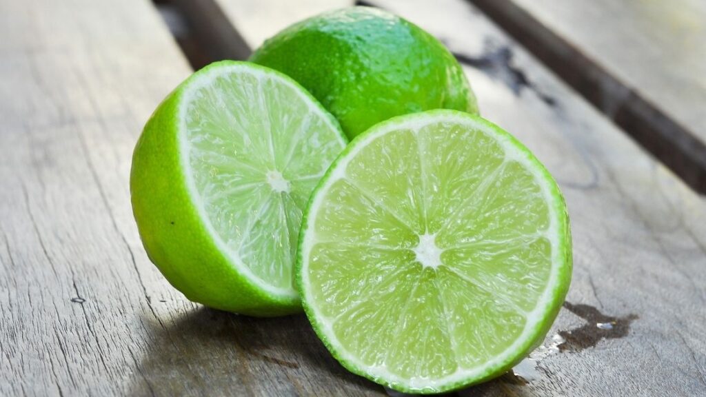 What Does Green River Soda Taste Like