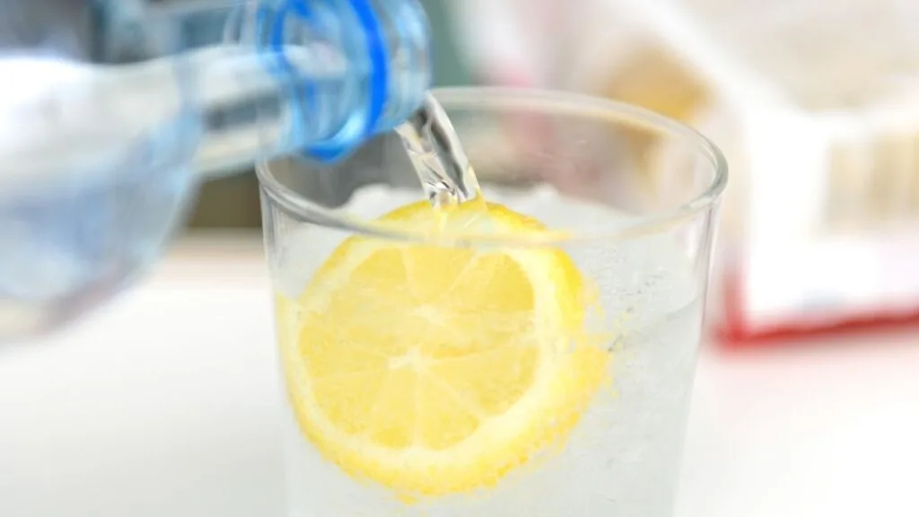 Is Sparkling Mineral Water Better for You