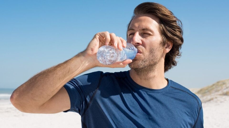 What Is Pocari Sweat? [JAPANESE Sports Drinks]