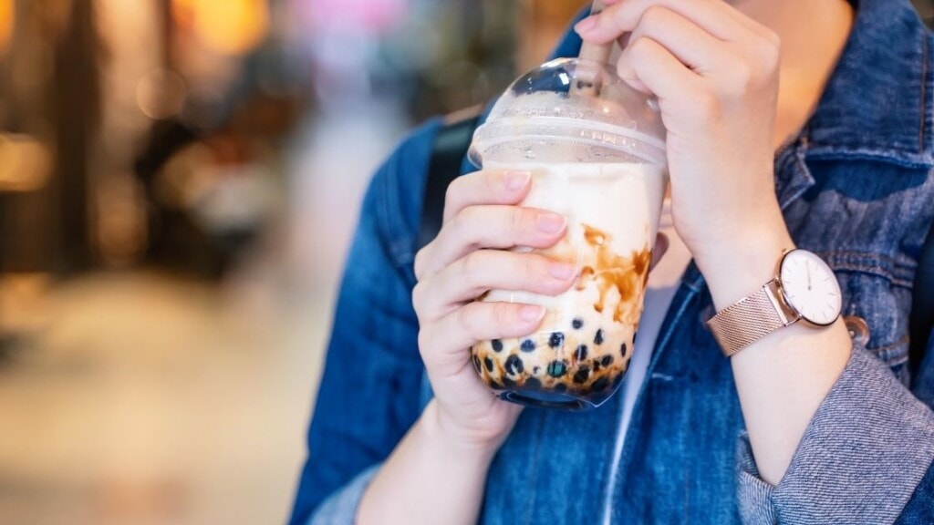 What does Taiwan milk tea taste like